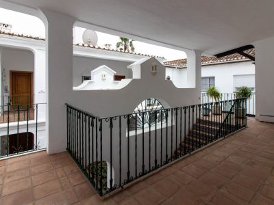 240-Escalera-1